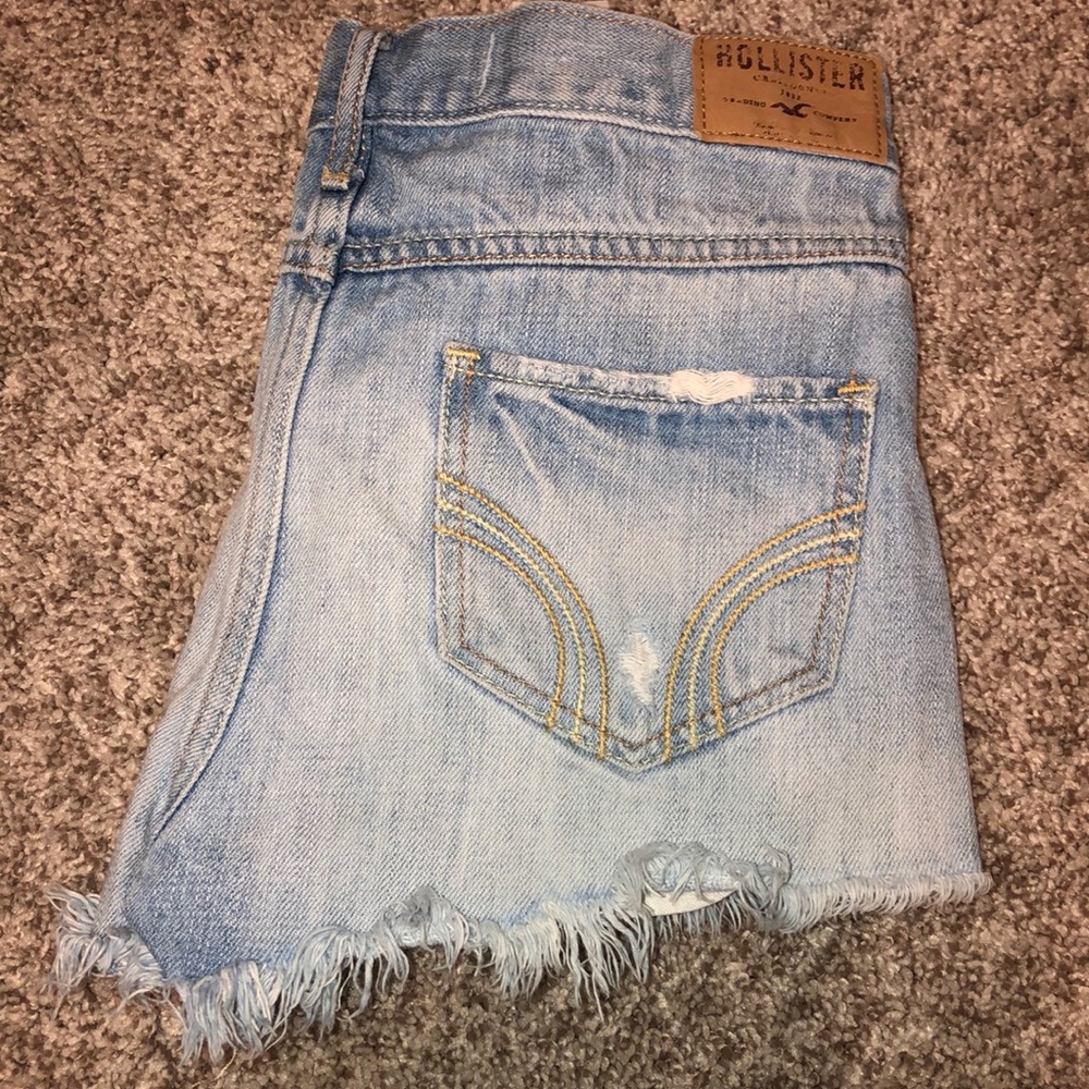 Hollister jean shorts
